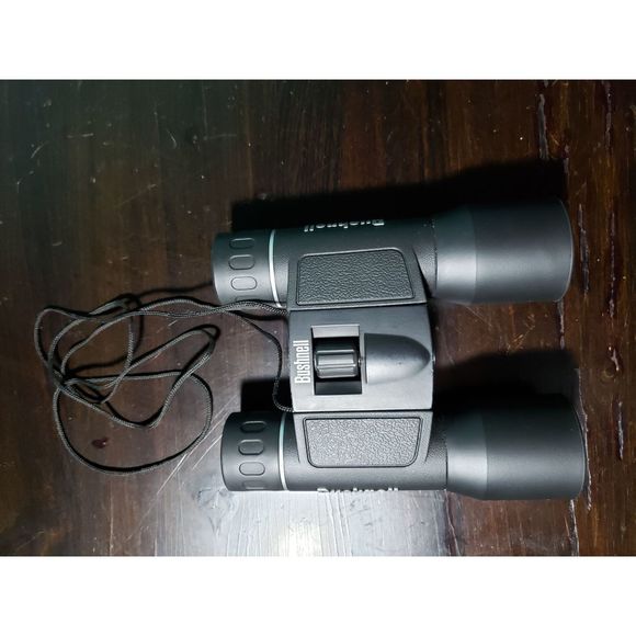 Bushnell Binoculars - Picture 2 of 7